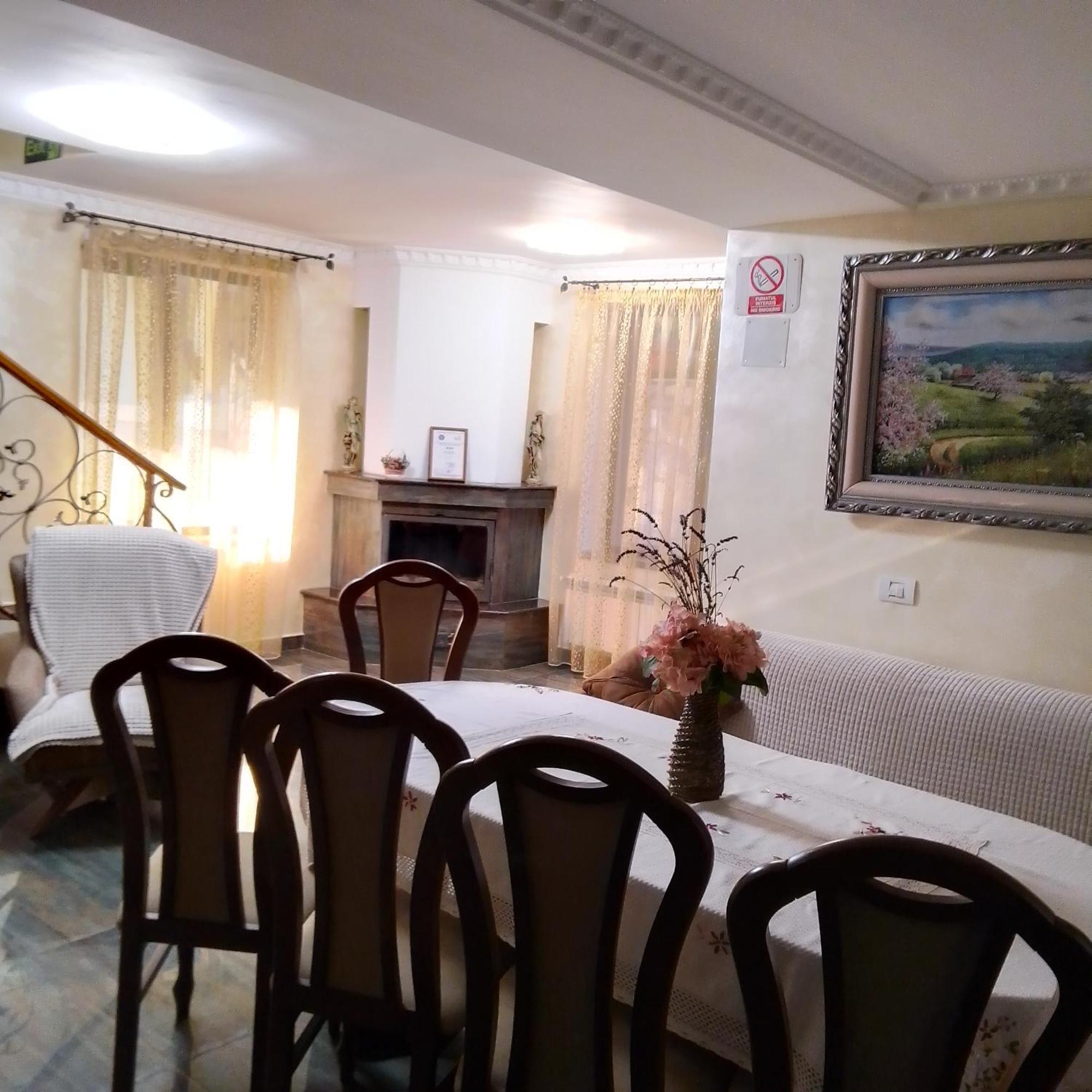 Casa Nicolas Buşteni Extérieur photo